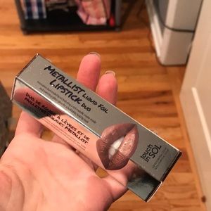 Metallist liquid foil lipstick duo